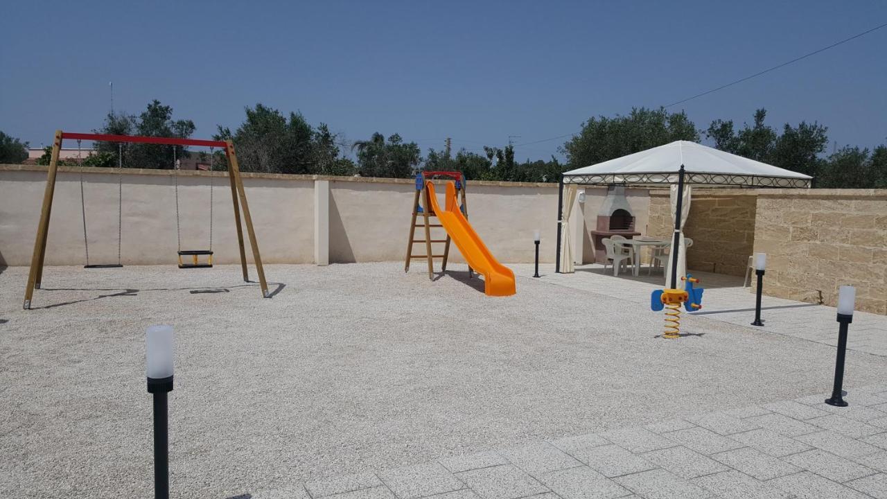 Villa Silvia Luxury Residence Taviano  Exterior photo